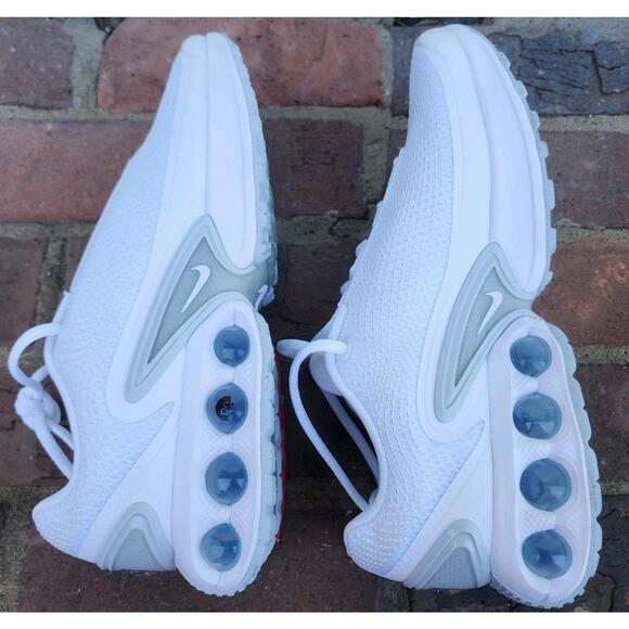 Nike Air Max DN White On White Men's Running Shoes Sneakers Size 9.5 NEW - Picture 5 of 9